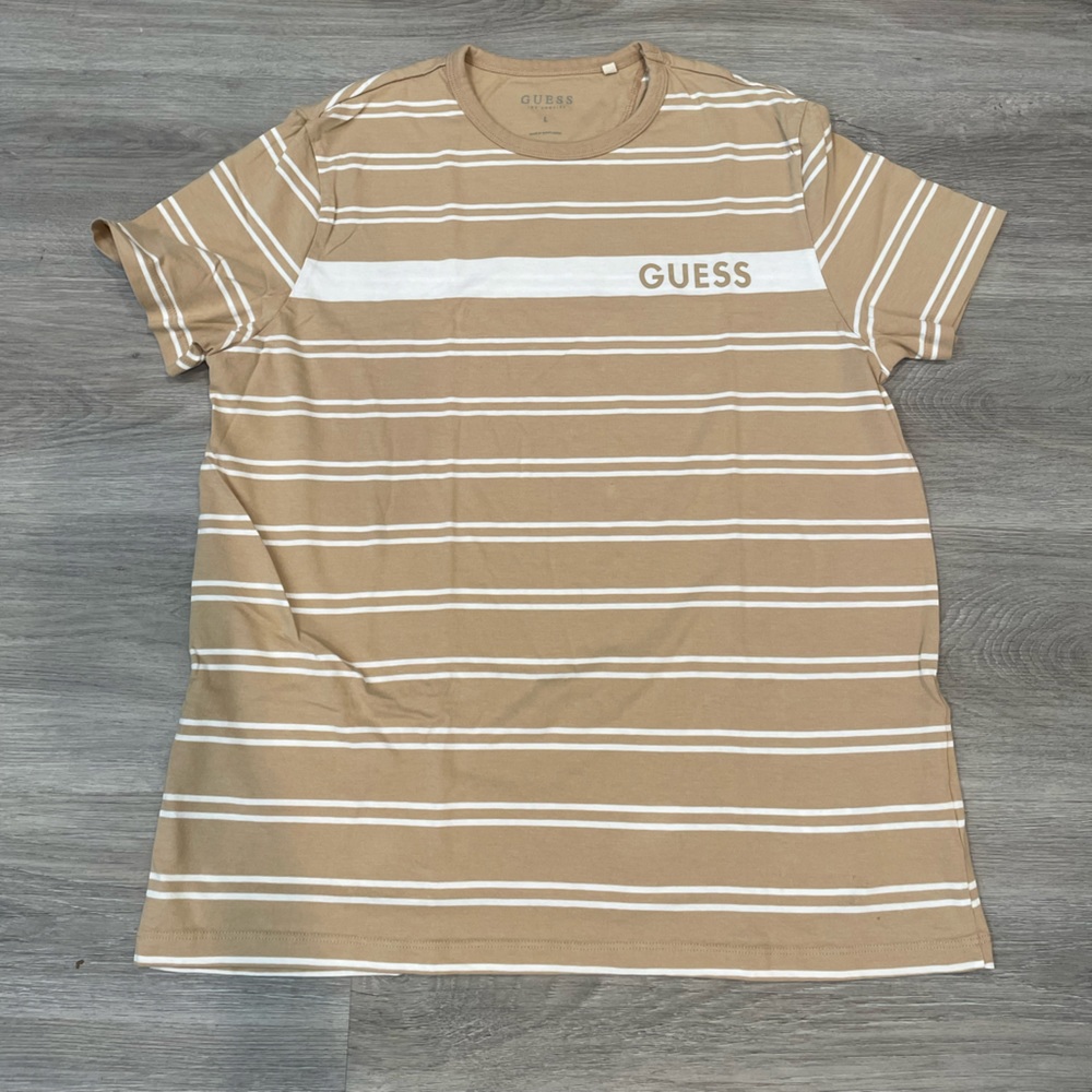 Guess Stripes Cree tee. Cream colored